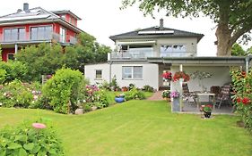 Ferienwohnung direkt an der Mueritz SEE 10771